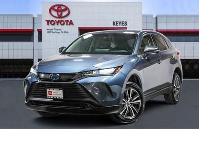 Certified 2022 Toyota Venza LE