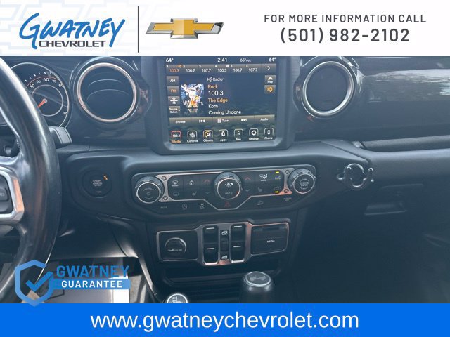 Used 2021 Jeep Wrangler Unlimited Sahara AWD/4WD image 17