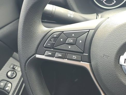 Used 2023 Nissan Sentra SV image 22