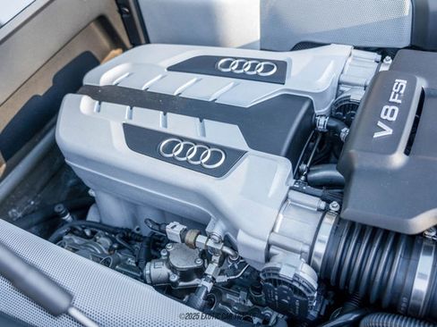 Used 2014 Audi R8 V8 image 21
