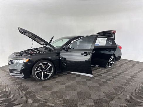 Certified 2019 Honda Accord Sport image 14
