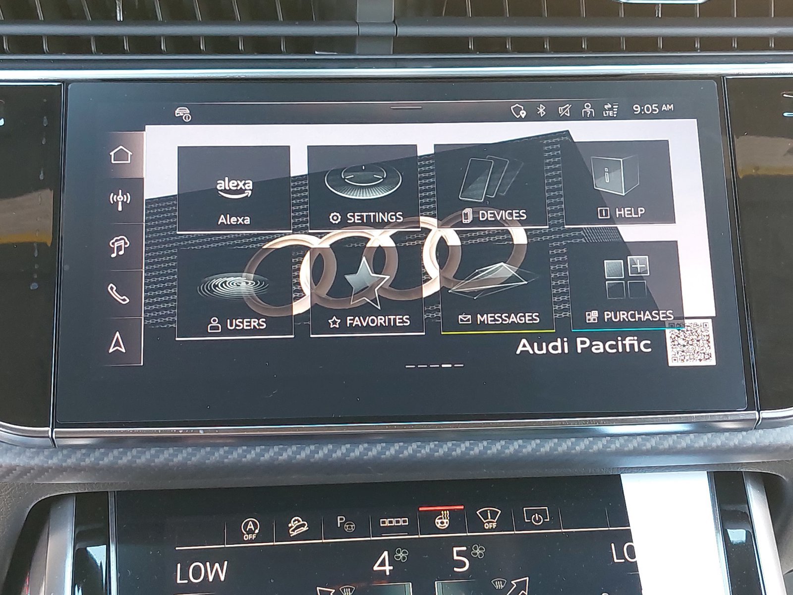 New 2026 Audi RS Q8 performance AWD/4WD image 25