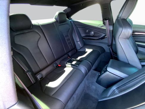Used 2020 BMW M4 Coupe w/ Competition Package RWD image 19