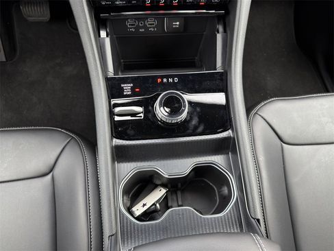 New 2025 Jeep Grand Cherokee Limited image 17