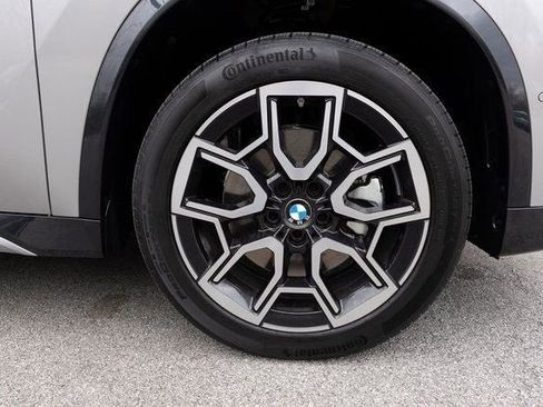 New 2025 BMW X1 xDrive28i w/ Premium Package image 12