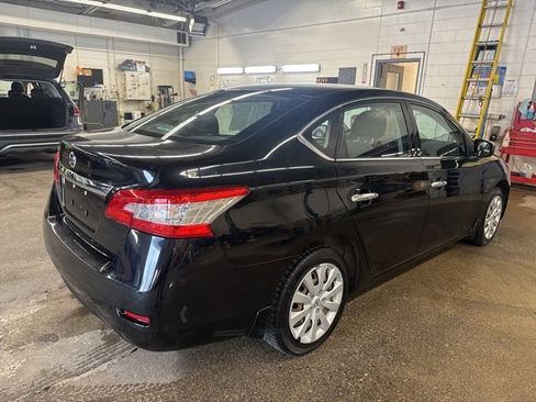 Used 2015 Nissan Sentra S image 6