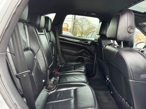Used 2012 Porsche Cayenne S AWD/4WD image 17