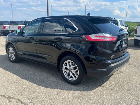 Used 2023 Ford Edge SEL AWD/4WD image 4