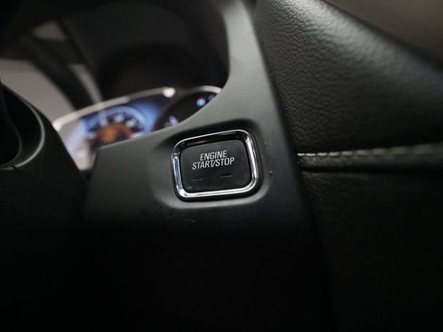 Used 2018 GMC Acadia Denali w/ Technology Package AWD/4WD image 32