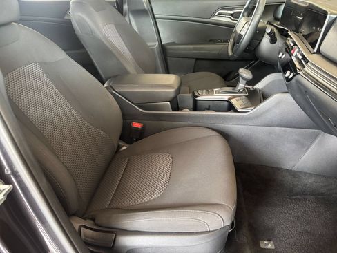 Used 2026 Kia Sportage LX FWD image 36