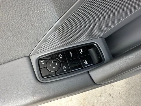 Used 2020 Porsche 911 Carrera image 21