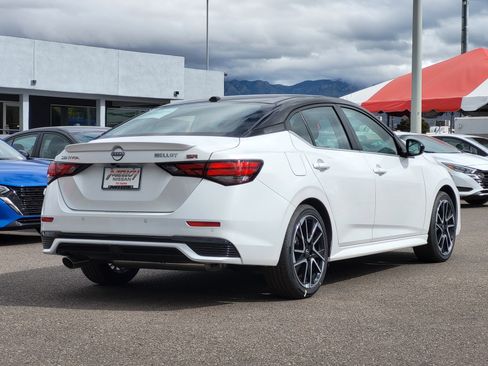 New 2025 Nissan Sentra SR image 6