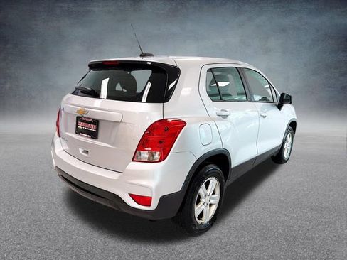 Used 2017 Chevrolet Trax LS image 6
