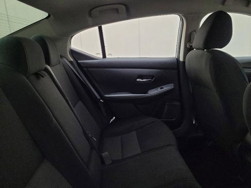 Used 2021 Nissan Sentra SV w/ Trunk Package image 19