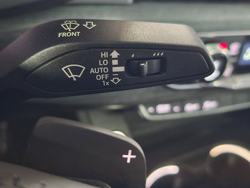 Used 2018 Audi A4 2.0T Ultra Premium w/ Convenience Package image 41