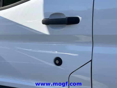 Used 2024 Ford Transit 350 XLT RWD image 28