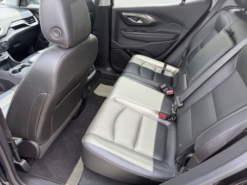 Used 2022 GMC Terrain SLT AWD/4WD image 19