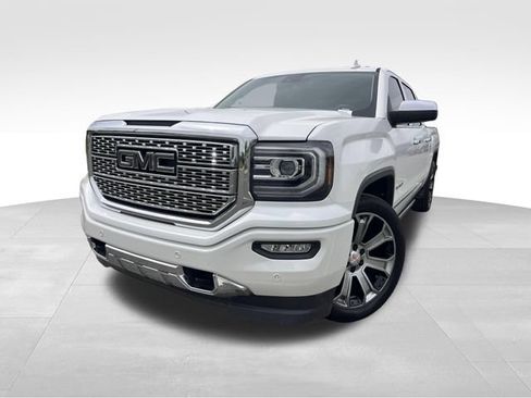 Used 2018 GMC Sierra 1500 Denali RWD image 9