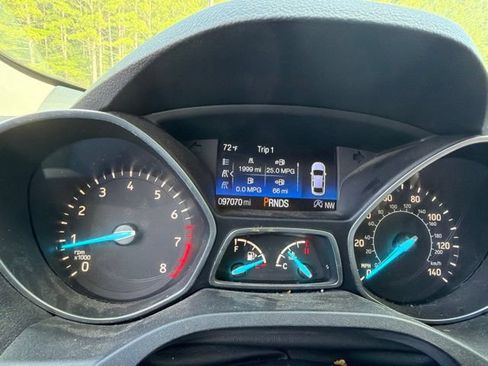 Used 2018 Ford Escape SEL FWD image 57