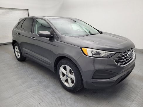 Used 2019 Ford Edge SE FWD image 11