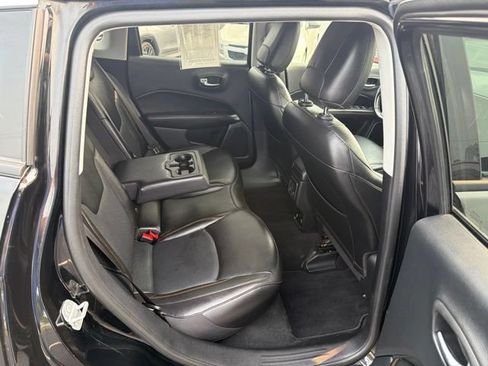 Used 2020 Jeep Compass Limited AWD/4WD image 25