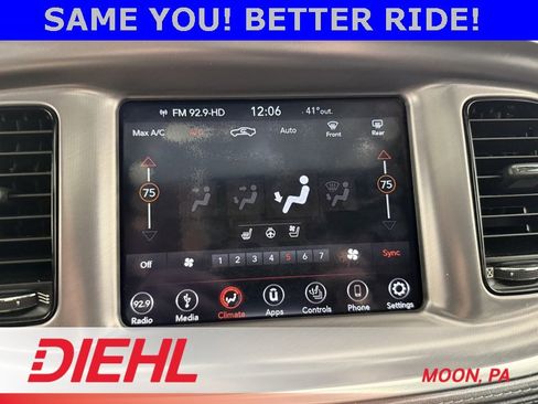 Used 2019 Dodge Charger SXT w/ Plus Group image 29