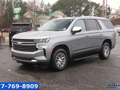Used 2023 Chevrolet Tahoe LT image 3