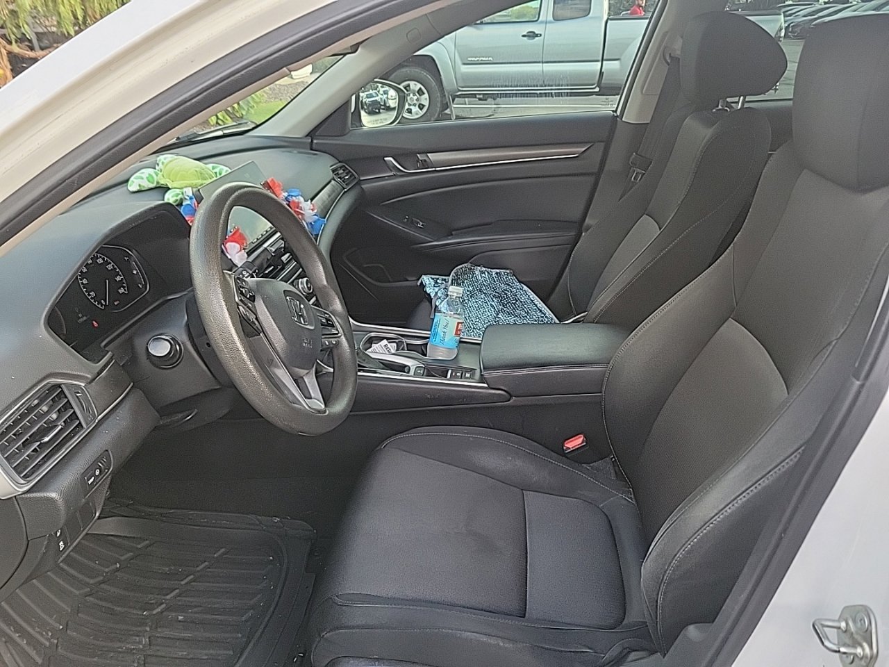 Used 2018 Honda Accord LX image 12