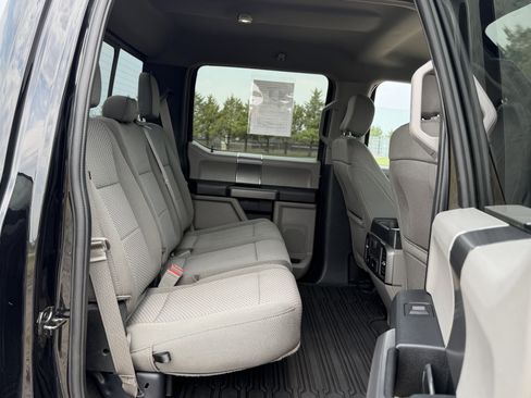Used 2019 Ford F150 XLT w/ Equipment Group 302A Luxury AWD/4WD image 18