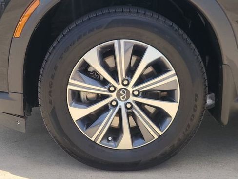 Used 2023 INFINITI QX60 Pure AWD/4WD image 10