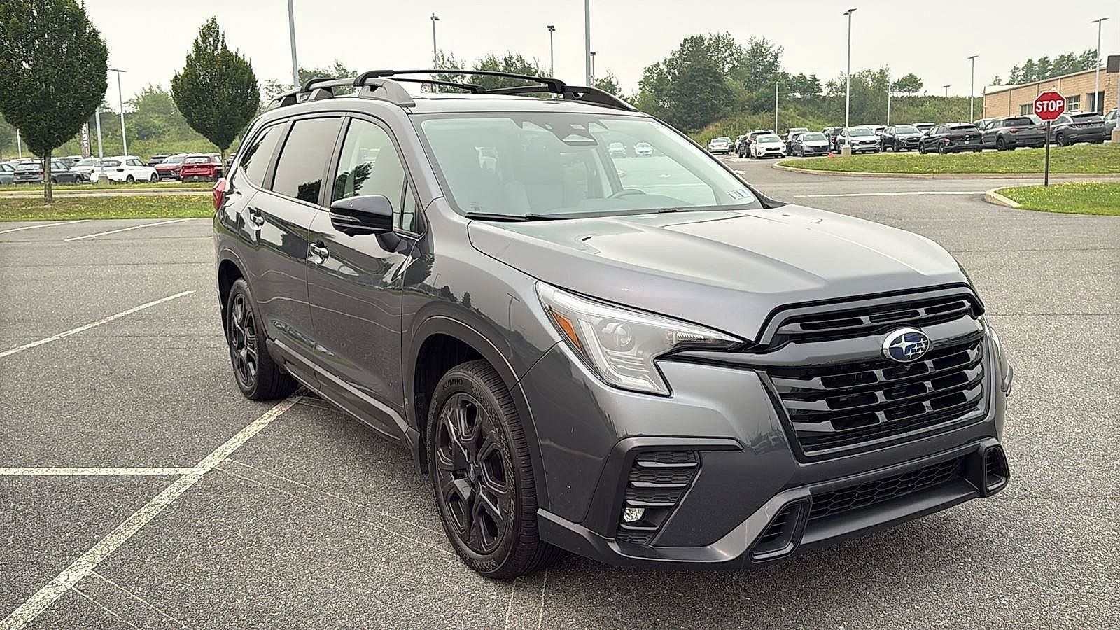 Used 2023 Subaru Ascent Onyx Edition Limited AWD/4WD image 1