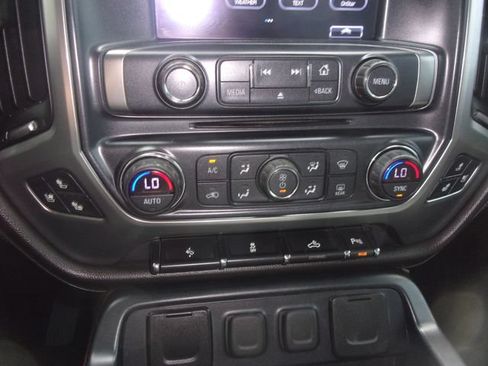 Used 2017 Chevrolet Silverado 1500 LTZ w/ LTZ Plus Package AWD/4WD image 23