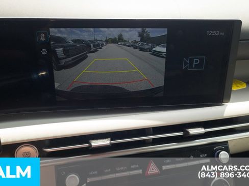 Certified 2025 Hyundai Tucson SEL FWD image 8