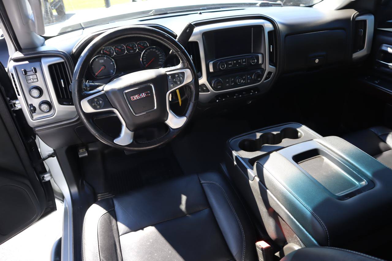 Used 2019 GMC Sierra 2500 SLE w/ SLE Preferred Package AWD/4WD image 12