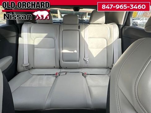 Used 2023 Nissan Ariya AWD image 11