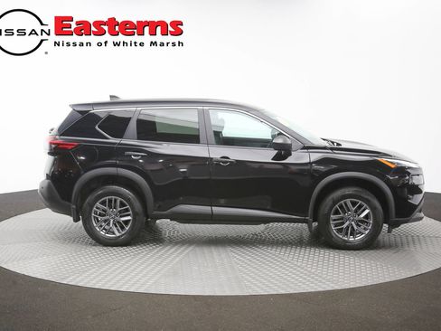 Used 2023 Nissan Rogue S AWD/4WD image 41