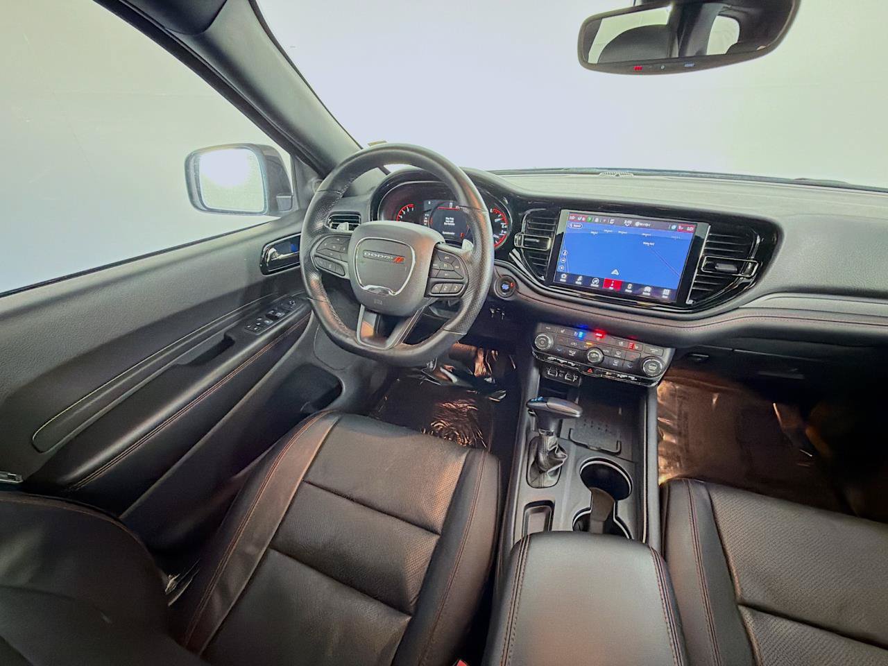 Used 2025 Dodge Durango GT AWD/4WD image 11