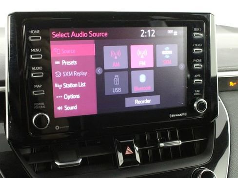 Used 2020 Toyota Corolla SE image 29