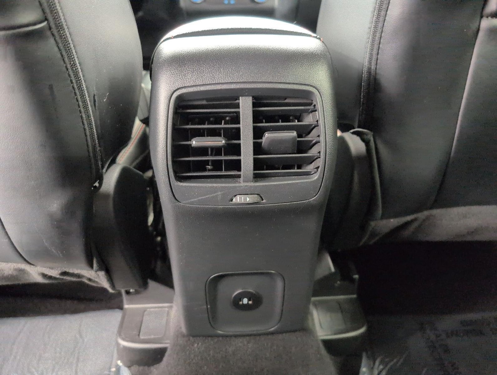 Used 2025 Ford Escape ST-Line AWD/4WD image 23