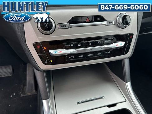 Used 2022 Ford Explorer Timberline image 23