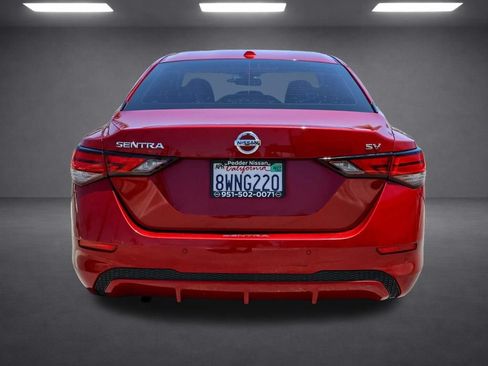 Used 2021 Nissan Sentra SV FWD image 5