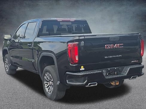 Used 2021 GMC Sierra 1500 AT4 w/ AT4 Premium Package AWD/4WD image 3
