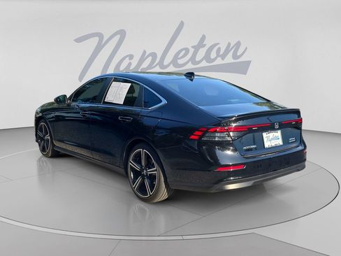 Used 2024 Honda Accord Sport image 6