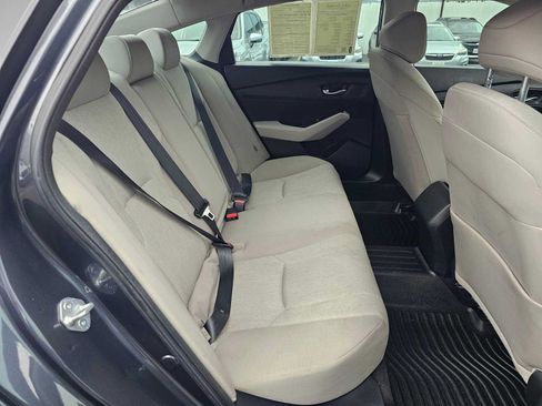 Used 2023 Honda Accord EX image 12