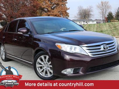 Used 2011 Toyota Avalon Limited