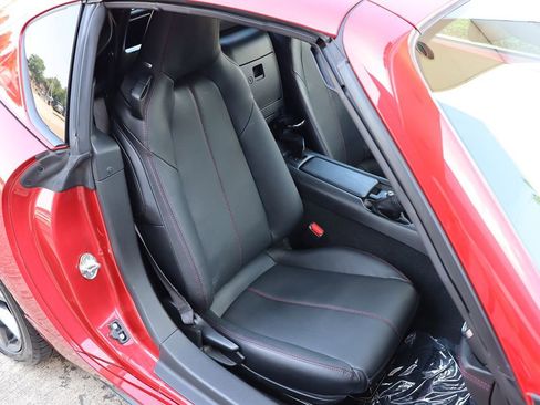 Used 2017 MAZDA MX-5 Miata RF Grand Touring image 66