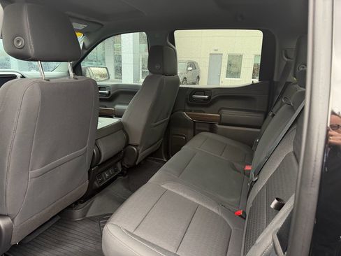 Used 2021 Chevrolet Silverado 1500 RST image 9