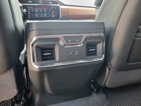 Used 2024 GMC Sierra 1500 Denali Ultimate AWD/4WD image 30