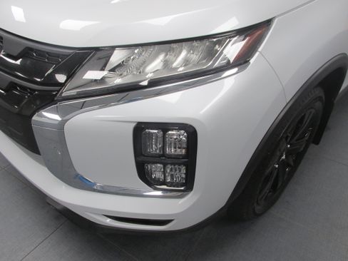 Used 2024 Mitsubishi Outlander Sport Ralliart AWD/4WD image 10