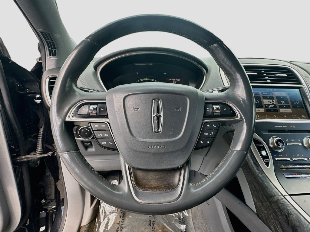Used 2019 Lincoln Nautilus Reserve AWD/4WD image 11